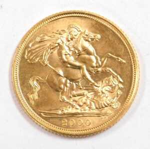 An Elizabeth II gold full sovereign 2000, boxed, 8.0g. - 2