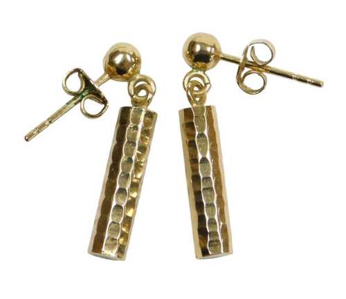 A pair of drop earrings, yellow metal stamped 9ct, 1.5g.