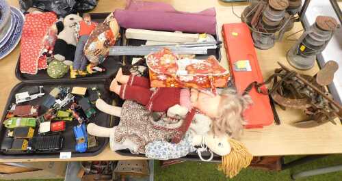 V - Children's toys, to include Matchbox model cars, Lesney Products and Co Models of Yesteryear...