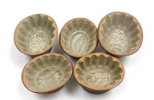 A group of 19thC and later pottery jelly and mousse moulds, largest mould 18.5cm wide. (7) - 3
