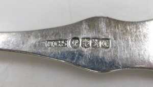 A part suite of Victorian Scottish silver Queen's pattern flatware, initial engraved, comprising... - 3