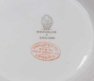 A late 19thC Wedgwood porcelain part dessert service, for Phillips's Ltd, 43 & 44 New Bond... - 2