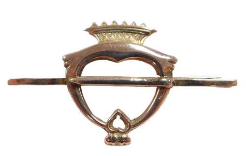 A 9ct gold bar brooch, with crown surmount, 4.2g.