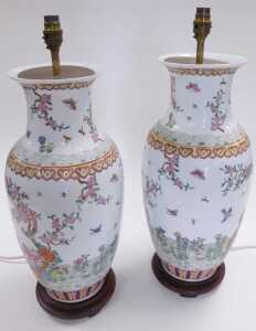 A pair of late 20thC Chinese famille rose porcelain table lamps, decorated with birds, flowers,... - 2