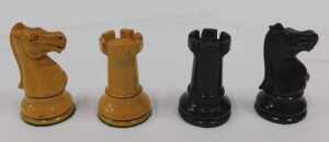 An early 20thC Jaques Staunton pattern boxwood chess set, each king approx 8cm high, marked... - 3