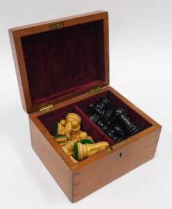 An early 20thC Jaques Staunton pattern boxwood chess set, each king approx 8cm high, marked... - 5