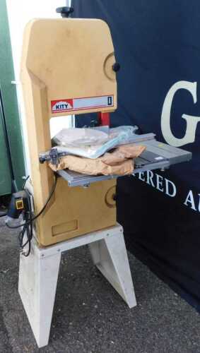 A Kity 10 063 model band saw, 165cm high.