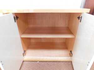 An Italian birdseye maple side cabinet, having a rectangular top with silvered metallic... - 3