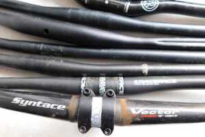 Various handlebars, including Trivative Noir T30, Urgotech, FSA, DMR, etc. (3 boxes) - 3