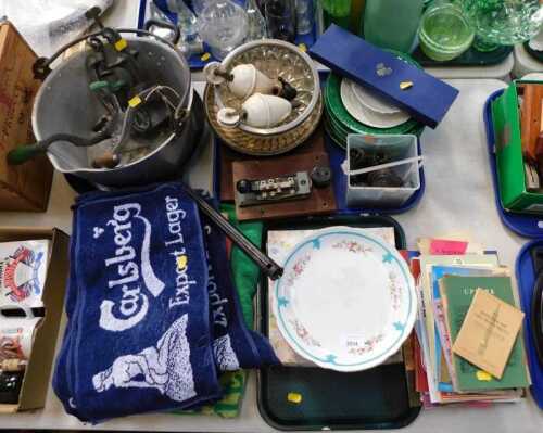 Miscellaneous items, to include brewery towels, green leaf plates, curtain pulleys, aluminium...