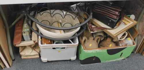 Household effects, pictures, pottery, etc., Singer sewing machine, pictures, prints, wine rack,...