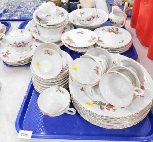 Ceramics, consisting of a Royal Rose Fine China Japanese dinner set, including plates, cups,...