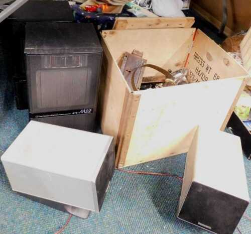 Housewares, to include door locks, door handles, hooks, bells, etc., together with a pair of...
