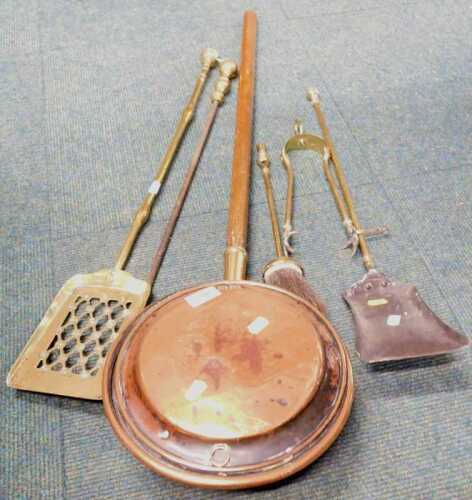 Metalware, to include copper warming pan with metal shaft, brass fireside companion set...