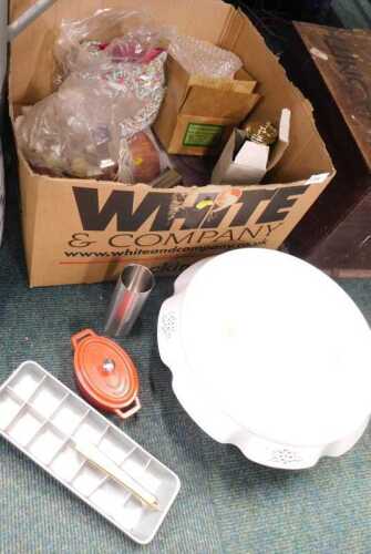Housewares, to include a ceramic cake stand and cake decorations, pillars, etc., a quartz...