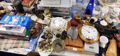 Housewares and ceramics, to include mugs, ornaments, a Philips hi-fi stereo video recorder,...
