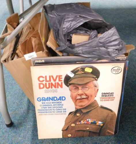 LP records, to include Elaine Page, Harry Secombe, Perry Como, and Val Doonican. (a quantity)