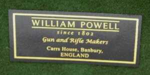 A late 20thC William Powell Gun & Rifle Makers gun cleaning kit, in a mahogany case of... - 3
