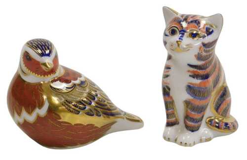 Two Royal Crown Derby porcelain Imari paperweights, modelled as a kitten, and a chaffinch, gold...