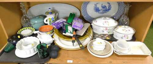 Decorative household effects, to include a Denby stoneware lidded jar, a platter embossed with a...