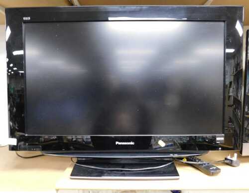 A Panasonic Viera 31" television, TQFE298, with lead and remote.