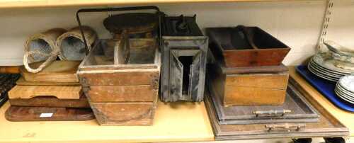 Treen, to include chopping boards, wicker two bottle holder, writing box, trays, twin division...