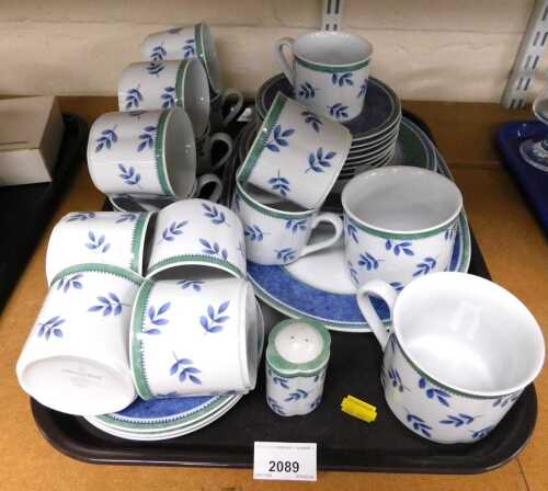 A Villeroy & Boch Switch 3 part coffee service. (1 tray)