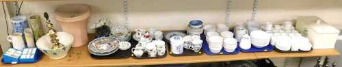 General household effects, to include Royal Worcester Evesham pattern ramekins, vases, porcelain...