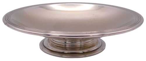 An Elizabeth II silver circular footed sweetmeat dish, Birmingham 1963, 3.75oz.