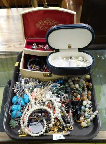 Costume jewellery, to include beaded necklaces, faux pearl stud earrings, neck chains, enamel...
