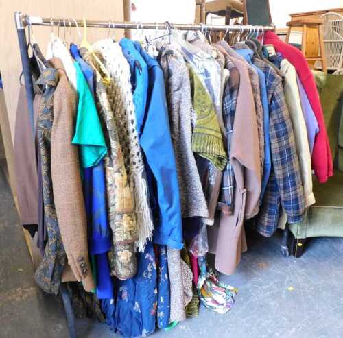 Ladies clothing, to include a tweed Viyella jacket, a suede gillet, quilted puffa jacket,...