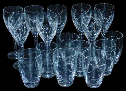 Eight John Rocha for Waterford cut glass wine glasses, together with eight water glasses. (16)