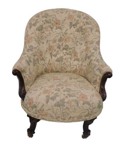 A Victorian tub shaped armchair. (AF)