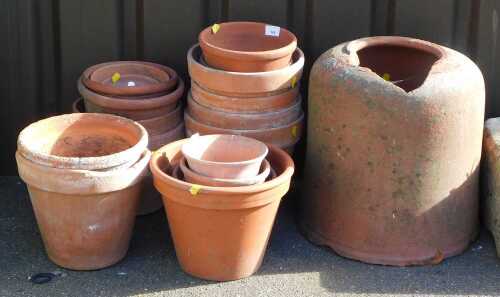 A quantity of terracotta garden pots, and a rhubarb forcer. (AF)