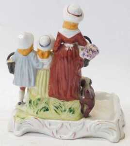 An early 20thC Yardley English Lavender porcelain soap dish, banded by three figures and a dog,... - 3