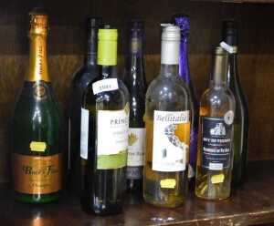 Miscellaneous wine, to include M&S Kir Royale, a dessert wine, etc. (8 bottles)