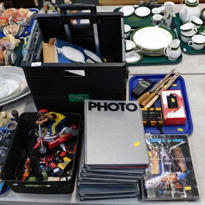 A Pack and Roll carrying box, with wheels and adjustable handle, various diecast vehicles, etc,...