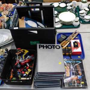 A Pack and Roll carrying box, with wheels and adjustable handle, various diecast vehicles, etc,...