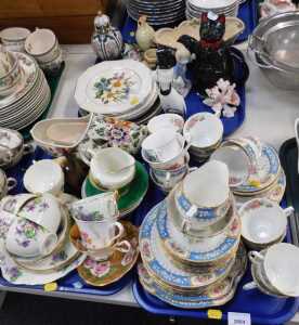 Miscellaneous ceramics, to include teawares, a Dutch Delft clog, a clog shaped wall vase,...