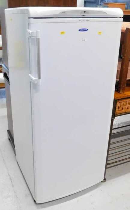 A Future Hotpoint RLA50 freestanding fridge.
