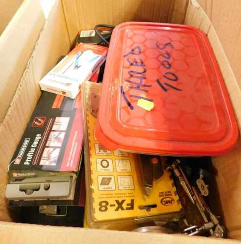 Various tools, kit construction tools, thread tools, etc. (1 box)