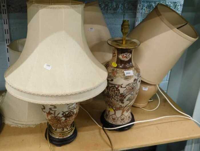 Various table lamp shades, Satsuma style and others, etc. (a quantity)