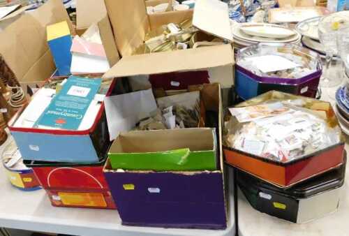 Various stamps, accumulations of QEII, a large quantity of various loose, collector's stamps,...