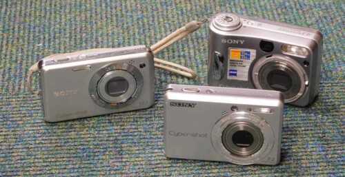 A Sony Cybershot 12.1 megapixel digital camera, various other Sony cameras, further Cybershot...