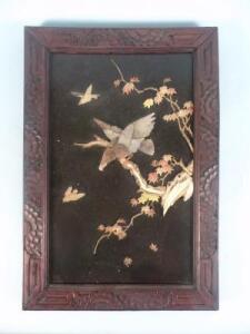 A pair of 19thC Japanese lacquer panels of eagles on a branch set within carved frames - 3