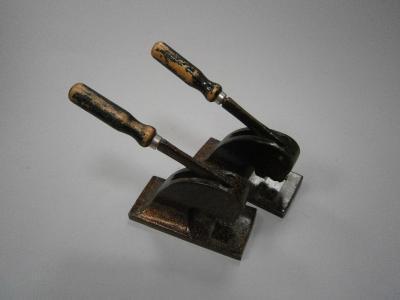 *A pair of blank desk stamps in bronzed effect.