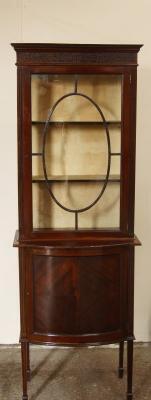 An Edwardian mahogany glazed display cabinet.
