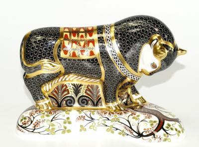 A Royal Crown Derby Imari porcelain paperweight modelled as the Grecian Bull