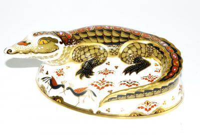 A Royal Crown Derby Imari porcelain paperweight modelled as the Crocodile