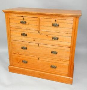 A Victorian pine chest of drawers